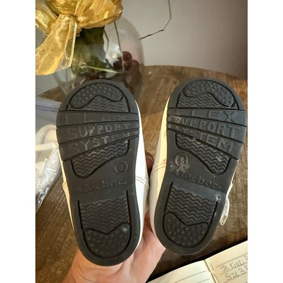 Gerber Y2K Size 4 Toddler Shoes - Picture 4 of 5